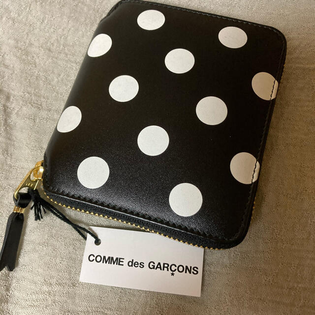 COMME des GARCONS(コムデギャルソン)のコムデギャルソン　財布 レディースのファッション小物(財布)の商品写真