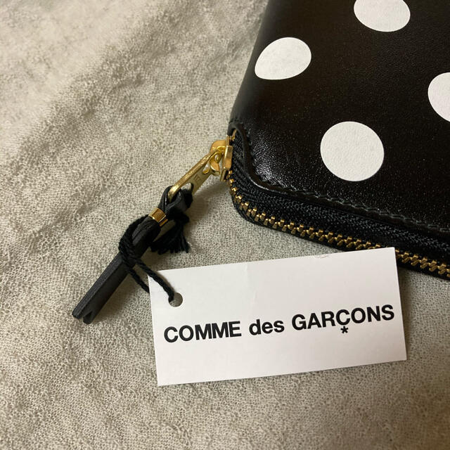 COMME des GARCONS(コムデギャルソン)のコムデギャルソン　財布 レディースのファッション小物(財布)の商品写真