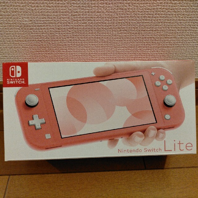 Nintendo Switch SWITCH LITE コーラル