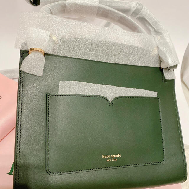 kate spade new york(ケイトスペードニューヨーク)のケイトスペード　ロミー　ミディアム　サッチェル　緑　ハンドバッグ　ショルダー レディースのバッグ(ショルダーバッグ)の商品写真