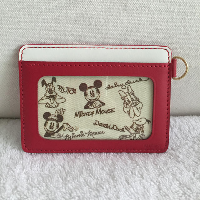 Disney ディズニーカードクラブ パスケースの通販 By Leslie 111 S Shop ディズニーならラクマ