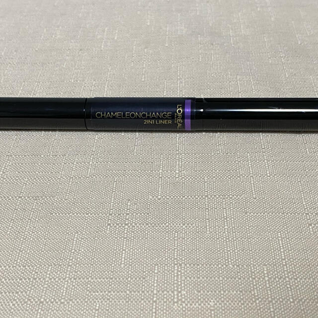 L'Oreal Paris(ロレアルパリ)のロレアルパリ　リキッドアイライナー・シャドウ コスメ/美容のベースメイク/化粧品(アイライナー)の商品写真