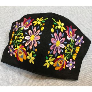 刺繍カバーマスク　大人用　メキシコ刺繍風(その他)