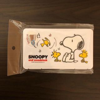 スヌーピー(SNOOPY)のスヌーピープラマルチケース　白(日用品/生活雑貨)