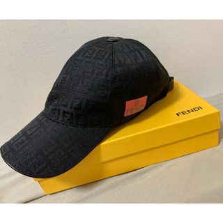 フェンディ(FENDI)の【3月まで】FENDI CAP 帽子(キャップ)