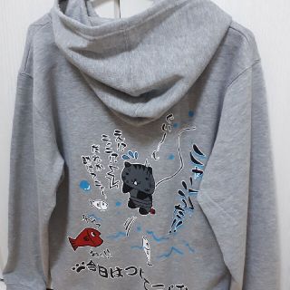 アベイル(Avail)のまゆ1005様専用【新品】猫渕さんバックプリントプルオーバーパーカーM、LL(パーカー)