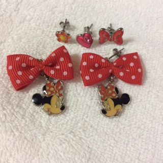 ディズニー ミニーピアスセット(ピアス)