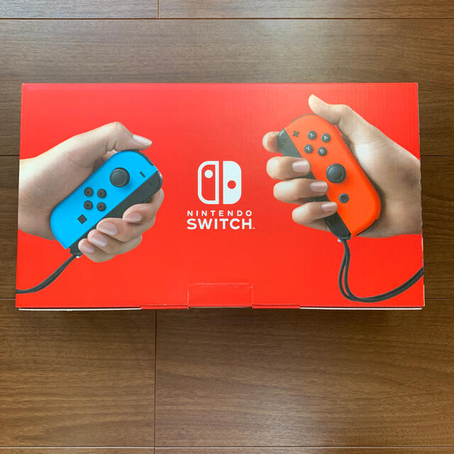 Nintendo Switch(ニンテンドースイッチ)のNintendo Switch ニンテンドースイッチ ネオンブルー ネオンレッド エンタメ/ホビーのゲームソフト/ゲーム機本体(家庭用ゲーム機本体)の商品写真