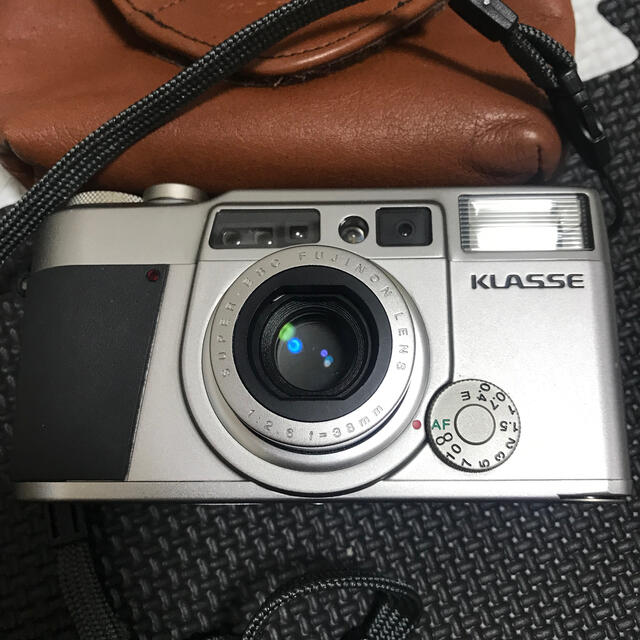 富士フイルム(フジフイルム)の富士フイルム KLASSE コンパクトフィルムカメラ スマホ/家電/カメラのカメラ(フィルムカメラ)の商品写真