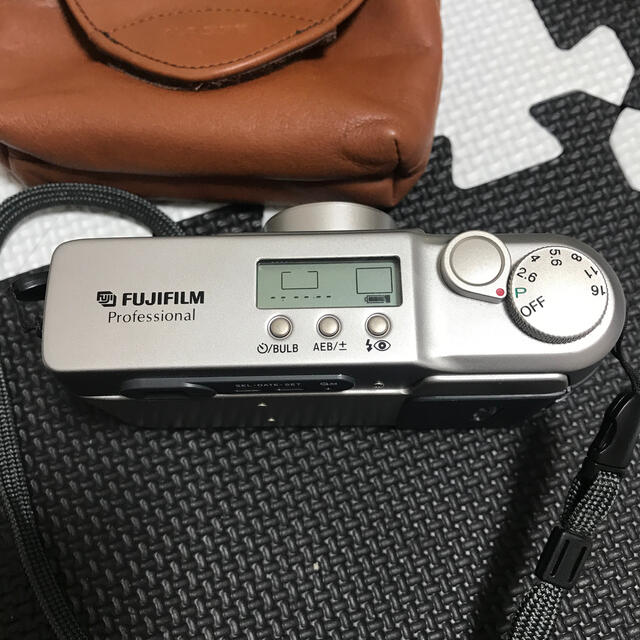 富士フイルム(フジフイルム)の富士フイルム KLASSE コンパクトフィルムカメラ スマホ/家電/カメラのカメラ(フィルムカメラ)の商品写真