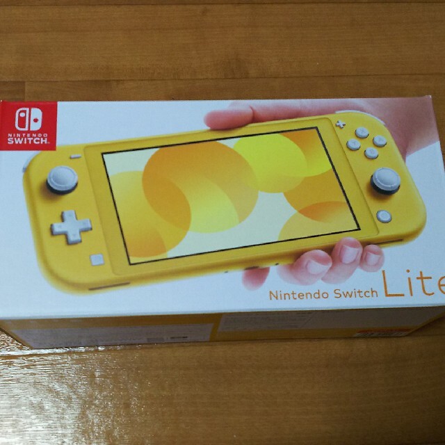 イエロー状態新品未使用　switch lite　ニンテンドー スイッチ ライト　イエロー