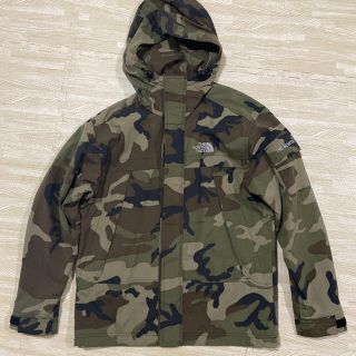 ザノースフェイス(THE NORTH FACE)のノースフェイス　マウンテンパーカ　迷彩(マウンテンパーカー)