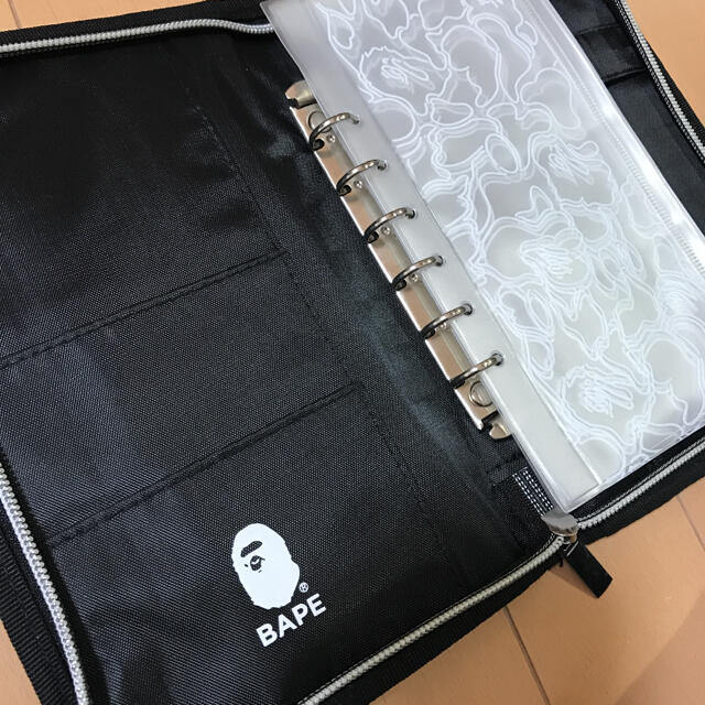 A BATHING APE(アベイシングエイプ)のアベイシングエイプ　マルチポーチ メンズのバッグ(その他)の商品写真