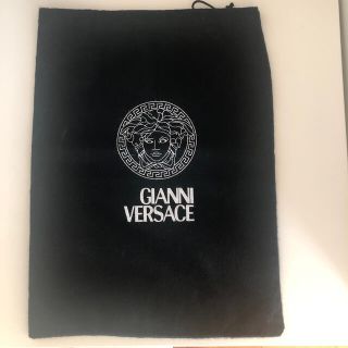 ジャンニヴェルサーチ(Gianni Versace)のヴェルサーチ         袋    一枚    ブラック   小物入れ(その他)