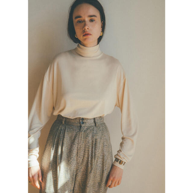 CLANE 新品 完売 H/N SOFT CUT TOPS | bombaytools.com