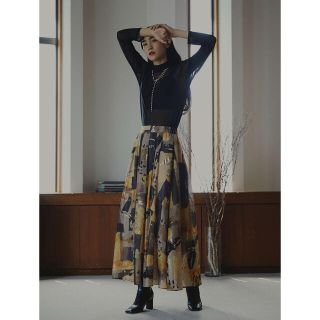 アメリヴィンテージ(Ameri VINTAGE)のAmeri Vintage EMILIE TUCK FLARED SKIRT(ロングスカート)