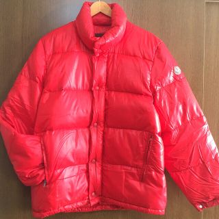 モンクレール(MONCLER)のMONCLER ダウンジャケット赤(ダウンジャケット)