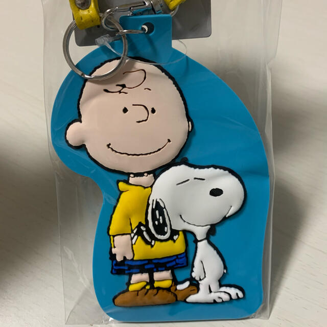 PEANUTS(ピーナッツ)のPEANUTS スヌーピー 定期入れ パスケース レディースのファッション小物(パスケース/IDカードホルダー)の商品写真