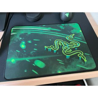 レイザー(LAZER)のRAZER マウスパッド（キーボードとセットで500円引き）(PC周辺機器)