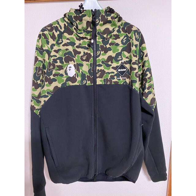 ＢAＰE ＦCＲＢ　ベンチレーションフーディー