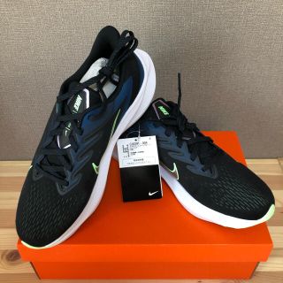 ナイキ(NIKE)の【新品】NIKE ナイキ ズーム　ウィンフロー27.5㎝(シューズ)