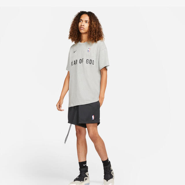 FEAR OF GOD(フィアオブゴッド)のNike×Fear of God ダークグレーヘザーウォームアップtシャツ メンズのトップス(Tシャツ/カットソー(半袖/袖なし))の商品写真