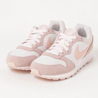 ナイキ(NIKE)のNIKE ナイキ スニーカー　MDランナー　ピンク×ホワイト(スニーカー)