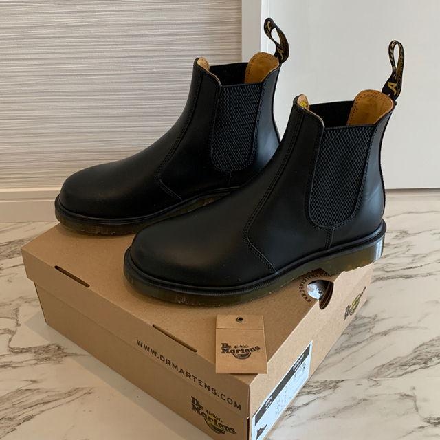 Dr.Martens(ドクターマーチン)の【新品未使用】ドクターマーチン サイドゴアブーツ 25cm〜25.5cm メンズの靴/シューズ(ブーツ)の商品写真