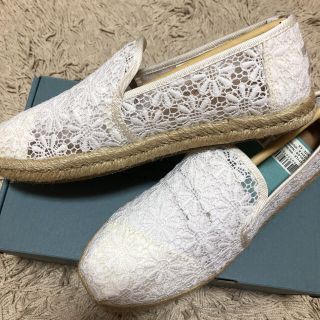 トムズ(TOMS)のTOMS トムス ⭐︎スリッポン・レース・未使用品⭐︎(スリッポン/モカシン)