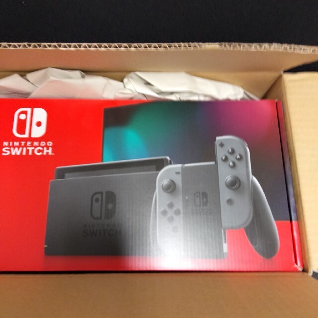 ニンテンドースイッチ　ほぼ新品