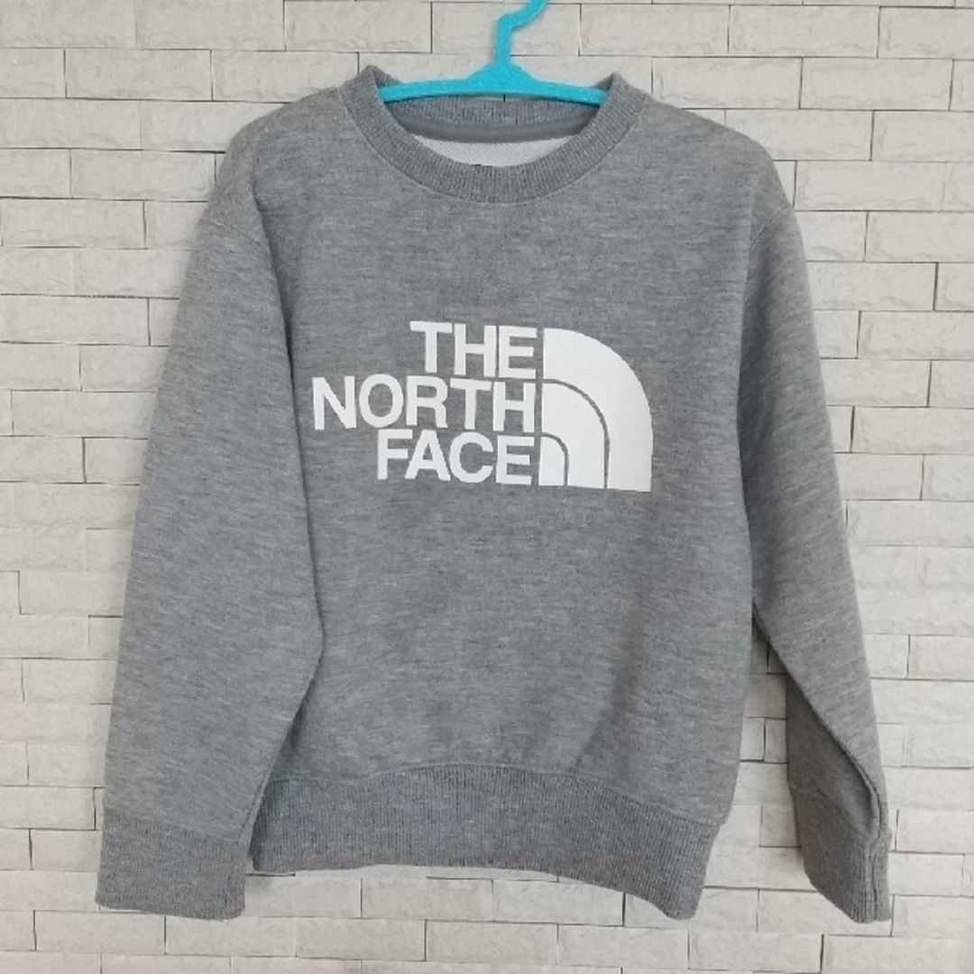 THE NORTH FACE(ザノースフェイス)のノースフェイス♥️ キッズトレーナー110cm キッズ/ベビー/マタニティのキッズ服男の子用(90cm~)(Tシャツ/カットソー)の商品写真