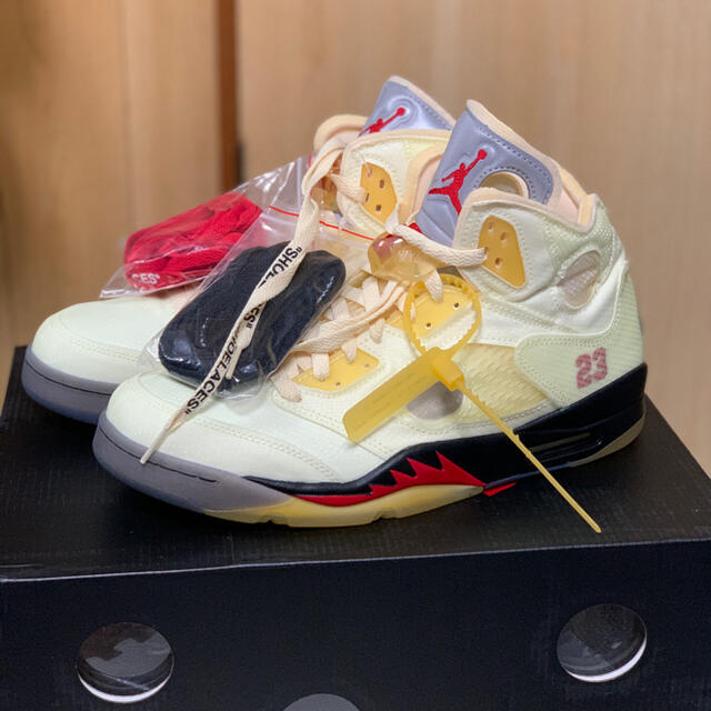 END購入 nike off-white airjordan5 sail