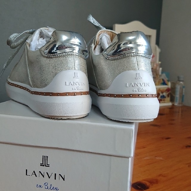 LANVIN en Bleu(ランバンオンブルー)の美品☆ランバン オン ブルー  スニーカー レディースの靴/シューズ(スニーカー)の商品写真