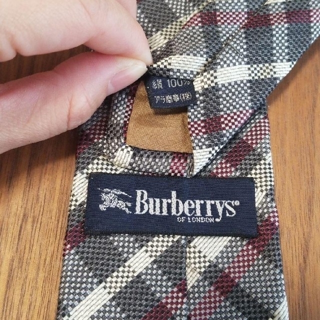 BURBERRY(バーバリー)の値下げ‼美品‼バーバリーネクタイ メンズのファッション小物(ネクタイ)の商品写真