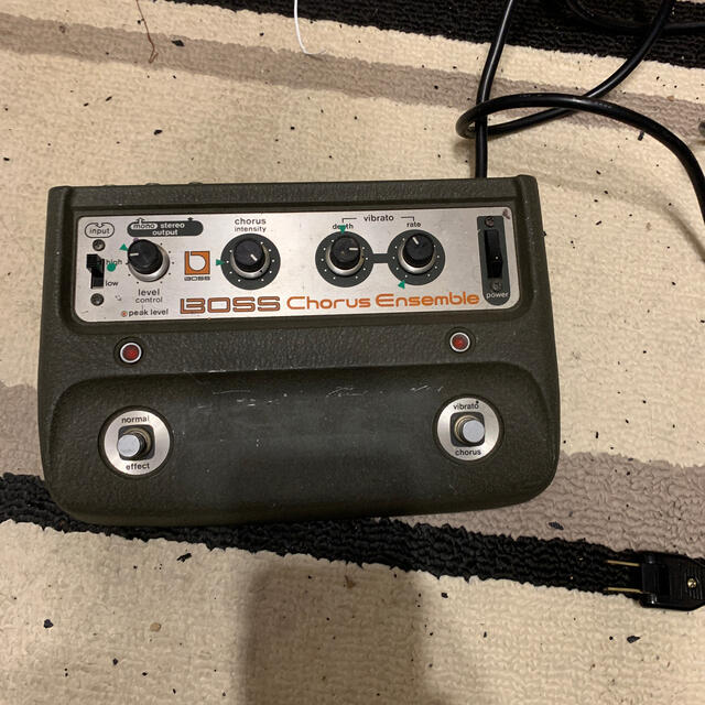 BOSS CE-1