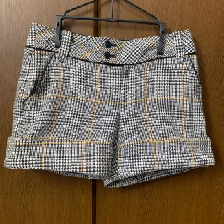 バーバリーブルーレーベル(BURBERRY BLUE LABEL)のタナカ様★バーバリー・ブルーレーベル ショートパンツ サイズ38(ショートパンツ)