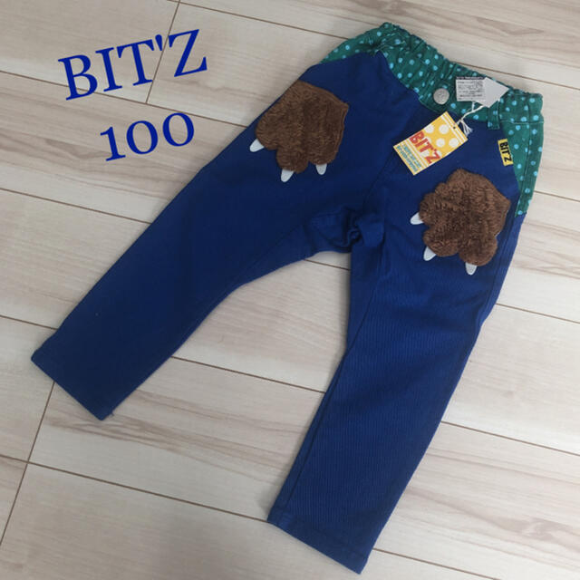 Bit'z(ビッツ)の専用❣️ビッツ新品タグ付き100 デニムパンツ可愛いふわふわくまの手　バックに耳 キッズ/ベビー/マタニティのキッズ服男の子用(90cm~)(パンツ/スパッツ)の商品写真