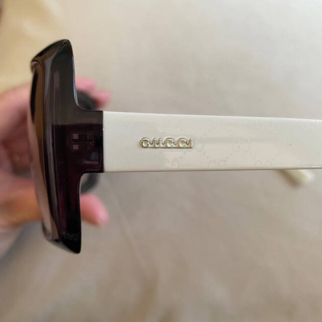 Gucci(グッチ)の値下げ！GUCCI サングラス レディースのファッション小物(サングラス/メガネ)の商品写真