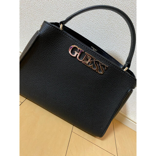 GUESS(ゲス)の【ぽん太さん専用】GUESS バッグセット レディースのバッグ(ハンドバッグ)の商品写真