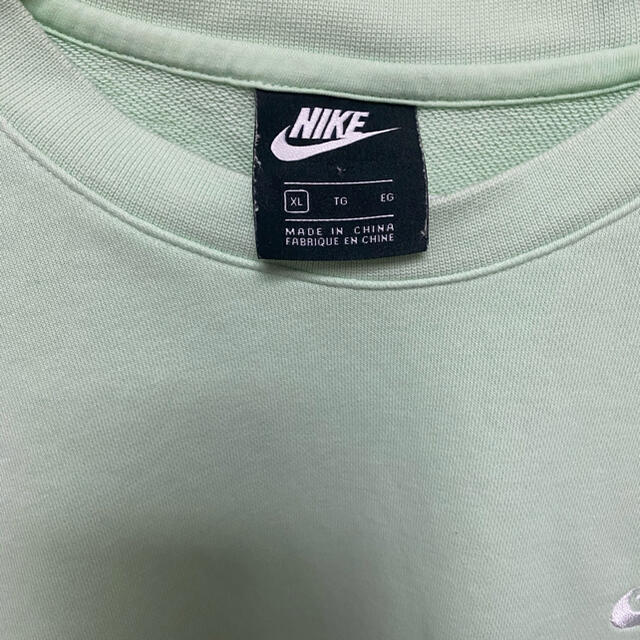 NIKE(ナイキ)の専用 レディースのトップス(トレーナー/スウェット)の商品写真