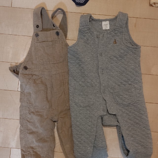 babyGAP(ベビーギャップ)のベビーギャップカバーオール キッズ/ベビー/マタニティのベビー服(~85cm)(カバーオール)の商品写真