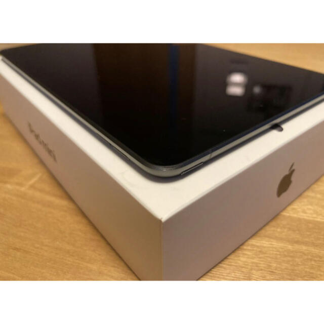 iPad(アイパッド)のクーポン祭りSALE☆iPadmini5 cellular simフリー スマホ/家電/カメラのPC/タブレット(タブレット)の商品写真