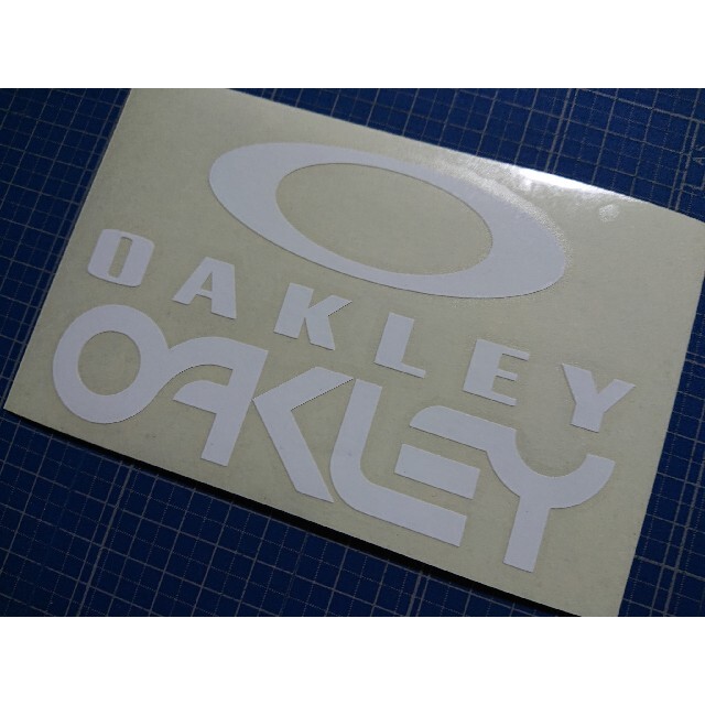 Oakley(オークリー)のカッティングシート加工 スポーツ/アウトドアのスノーボード(アクセサリー)の商品写真