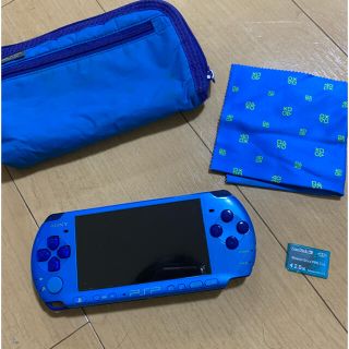 プレイステーションポータブル(PlayStation Portable)の【中古】PSP「プレイステーション・ポータブル」 スカイブルー(携帯用ゲーム機本体)