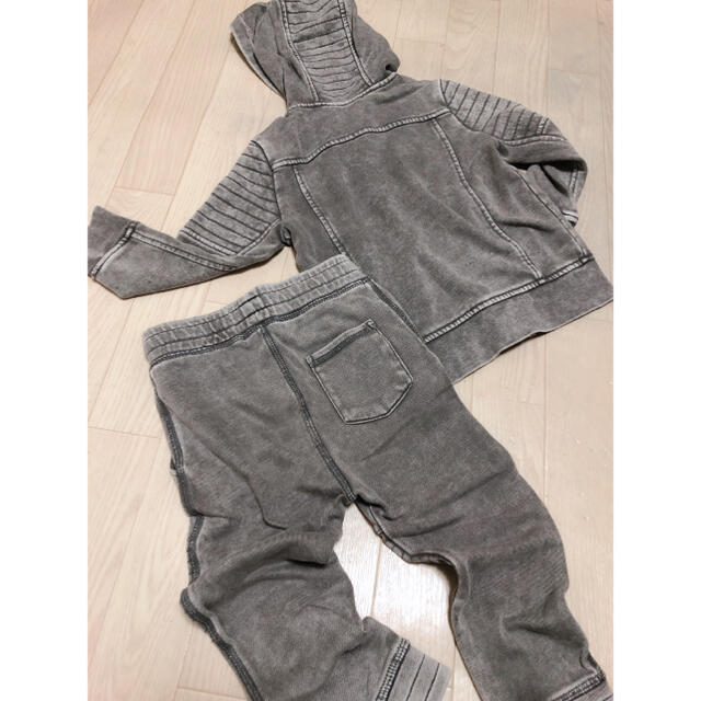 H&M(エイチアンドエム)の110 セットアップ キッズ/ベビー/マタニティのキッズ服男の子用(90cm~)(カーディガン)の商品写真