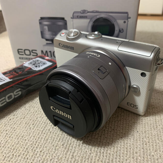 Canon EOS M100ミラーレス一眼