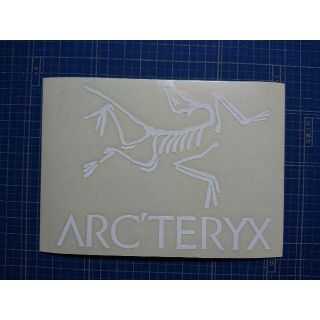 アークテリクス(ARC'TERYX)のカッティングシート加工(登山用品)