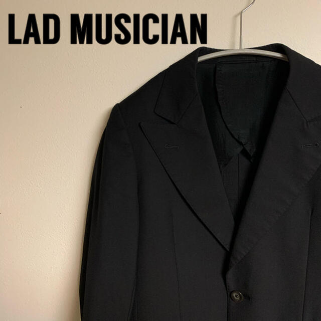 LAD MUSICIAN(ラッドミュージシャン)のLAD MUSICIAN テーラード ジャケット メンズ 黒 無地 メンズのジャケット/アウター(テーラードジャケット)の商品写真