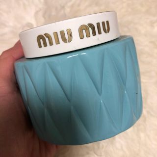 ミュウミュウ(miumiu)のmiumiu ボディクリーム(ボディクリーム)