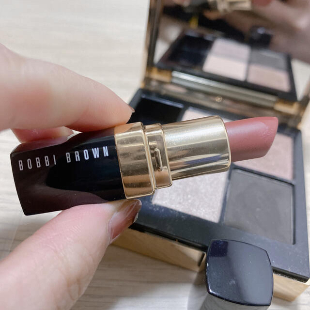 BOBBI BROWN(ボビイブラウン)のBOBBI BROWN アイシャドウコフレ コスメ/美容のキット/セット(コフレ/メイクアップセット)の商品写真